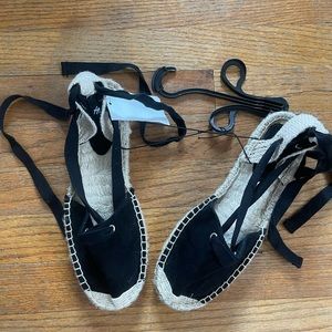 Never worn black slip on sandals | Size: 8